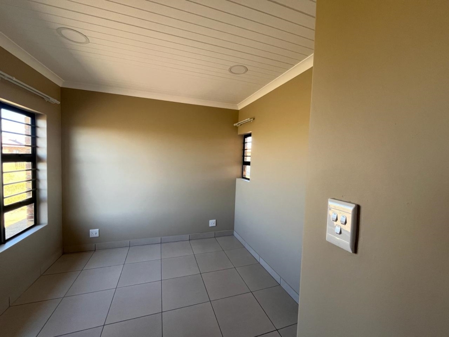 3 Bedroom Property for Sale in Mangaung Free State